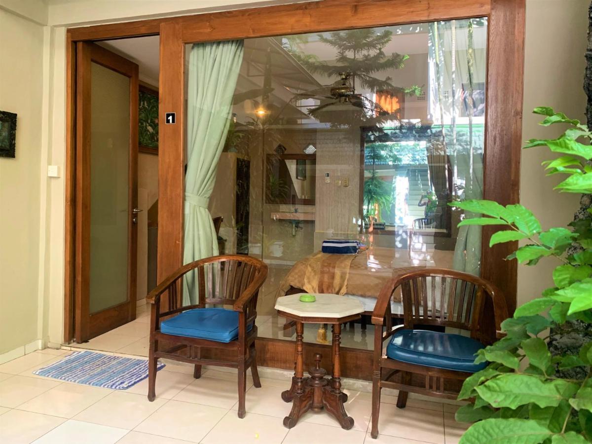 Sus Beach Cottages 1 Bali ภายนอก รูปภาพ
